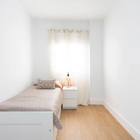 Home2book Vibrant & Trendy Cruz Center Apartment Santa Cruz de Tenerife