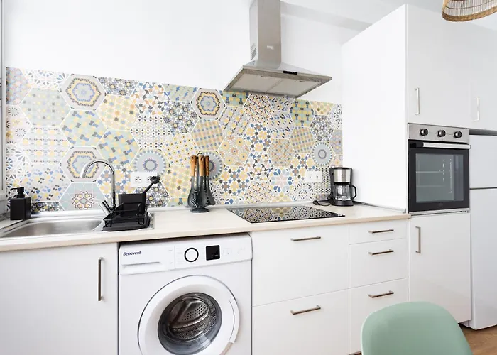 Home2book Vibrant & Trendy Cruz Center Apartman